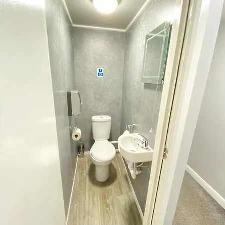 Apartment Four Oaks *